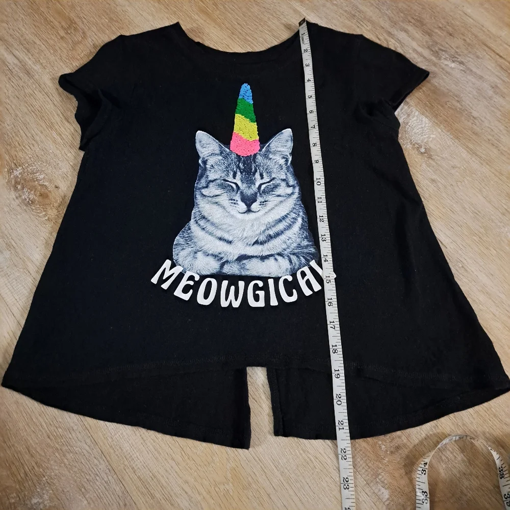 Old Navy Sequin Black Meowgical Cat Split-Back T-Shirt Girl's Large 10-12